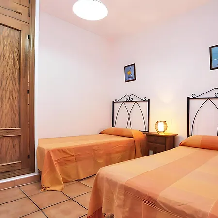 Apartament *